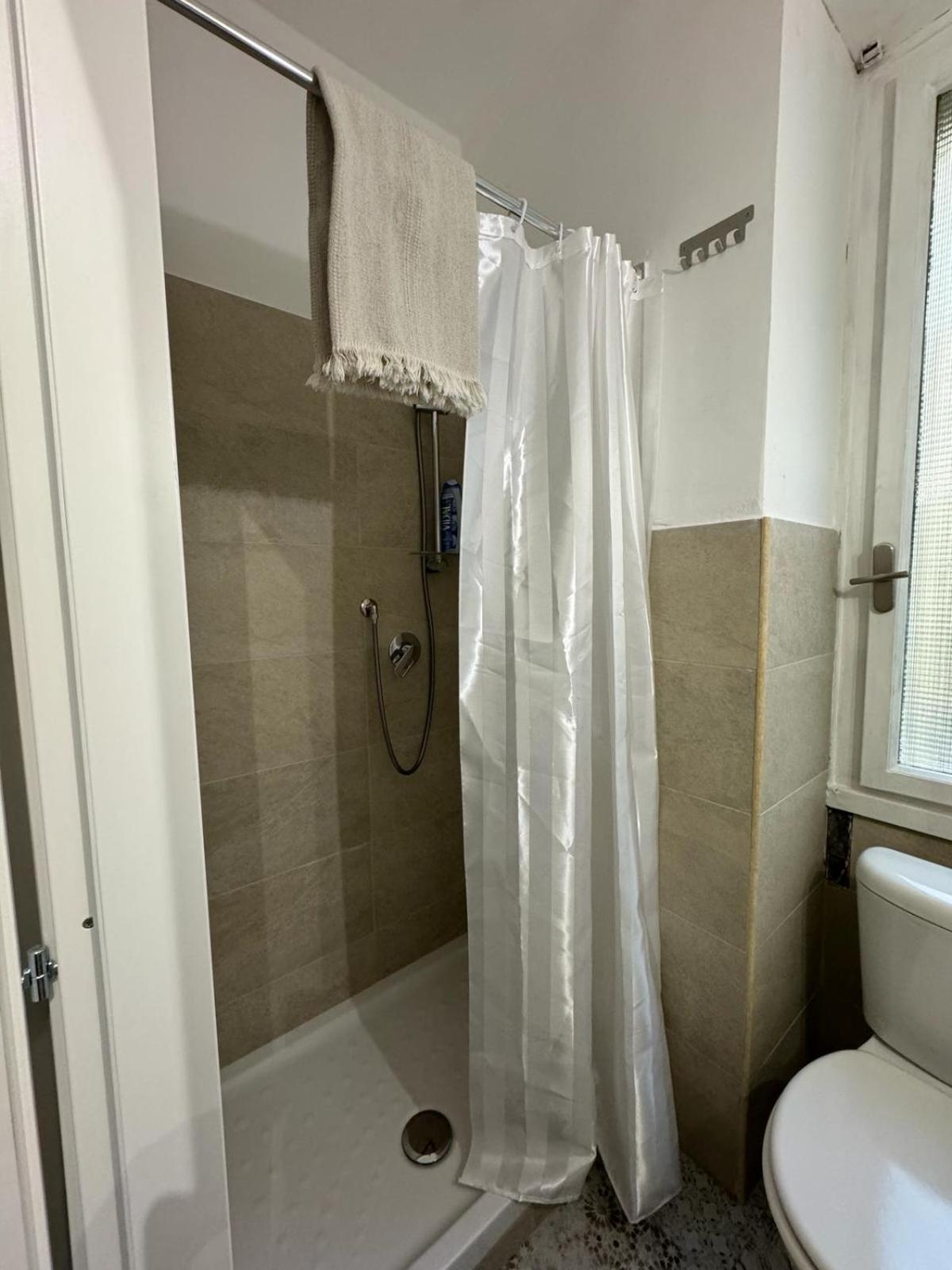 Room Sapienza Рим Экстерьер фото